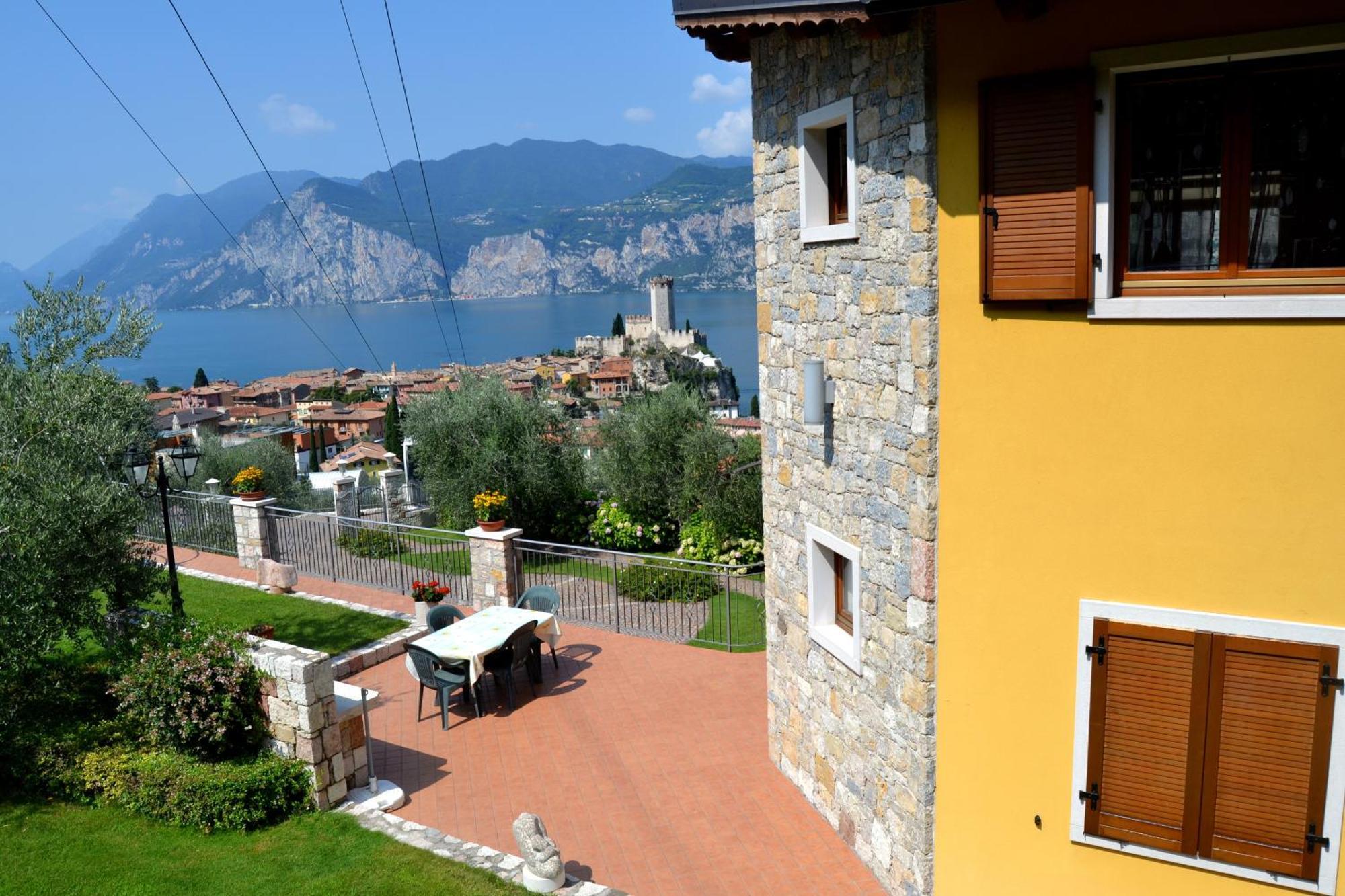 Appartamenti La Perla Malcesine Ngoại thất bức ảnh